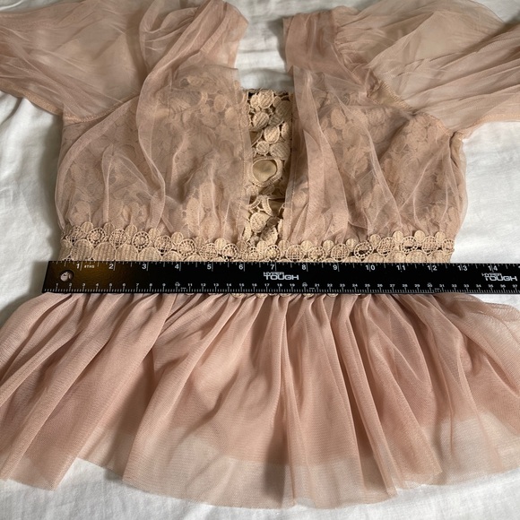 ELEGANT BLUSH/CHAMPAGNE STUNNER/ TULLE & LACE ROMANTIC/BOHO (S/M) - Picture 9 of 10